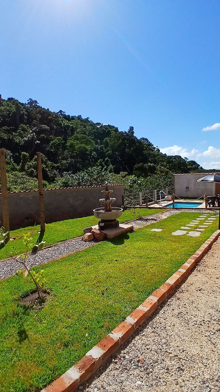 Suíte na Montanha a 1km do Parque