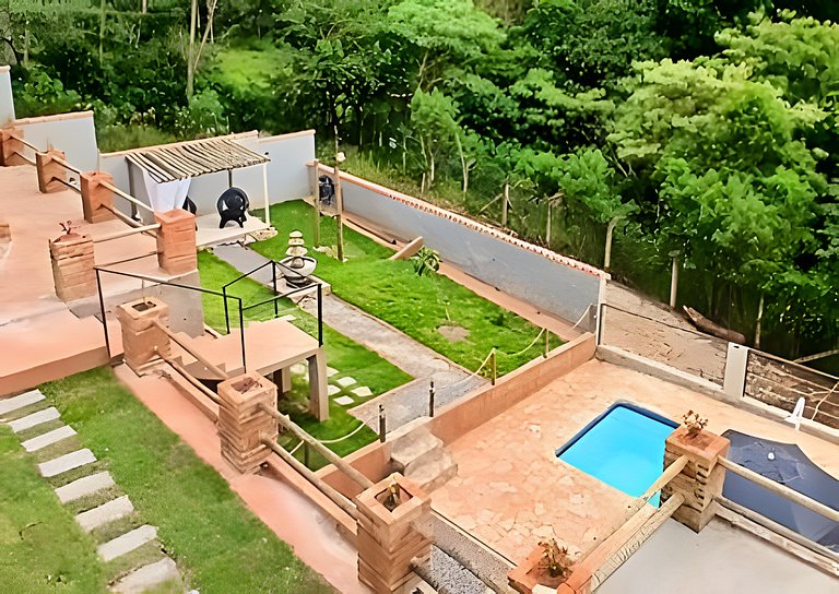 Suíte com piscina salgada a 900m do Parque