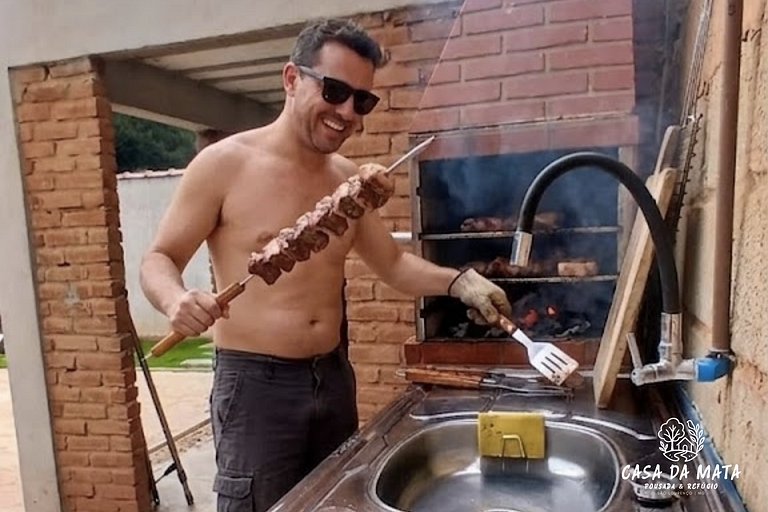 Suíte com piscina na montanha a 1km do Parque