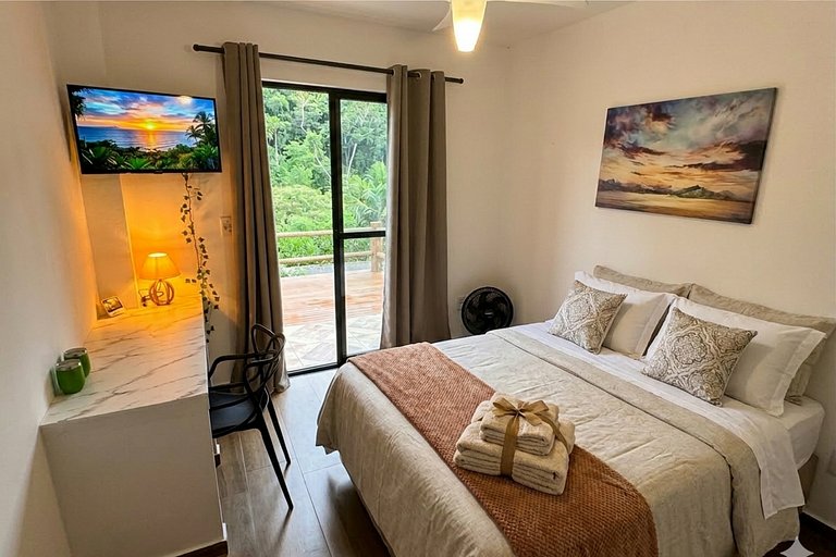 Suíte na Montanha com piscina a 1km do Parque